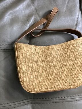 Fossil purse